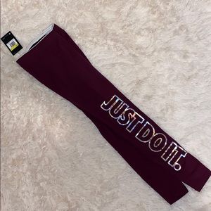 NWT Nike Leggings